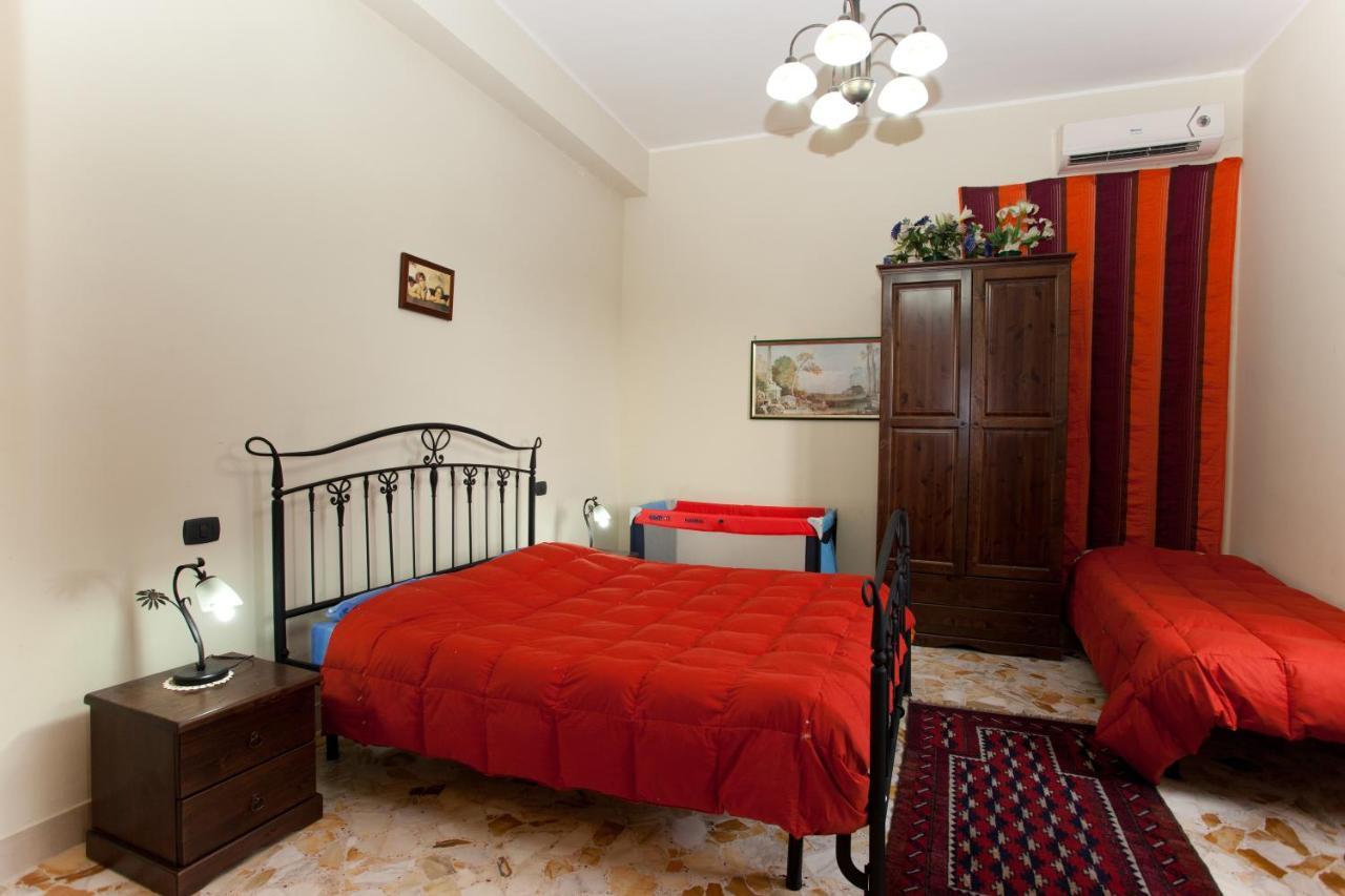Bed and Breakfast Le Grotte Ріпосто Номер фото